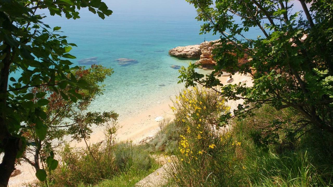 Apartments Bassi Stara Baška Екстериор снимка